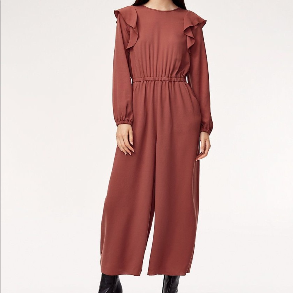 * HOST PICK!!* Aritzia Wilfred Jumpsuit